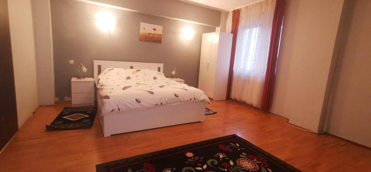 Andreea's Apartments Bukarest Eksteriør billede